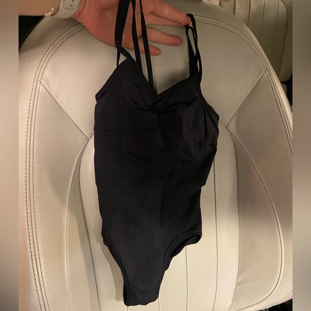 Girls black Ivivva leotard size 7